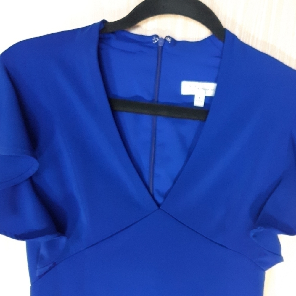 Neiman Marcus Royal Blue midi dress. Size Small - Picture 4 of 7